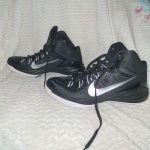 Nike basketball shoes